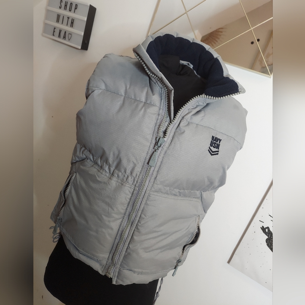 Boys grey puffer vest - Picture 6 of 7